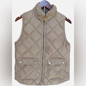 J.Crew Quiet Luxury Quilted Vest Sand Beige Preppy Minimalist Puffer Size Small